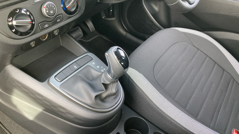 Hyundai i10 1.0 [63] Advance 5dr Auto [Nav] Petrol Hatchback